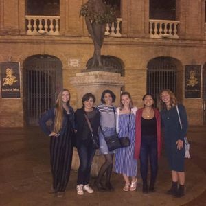 Meet your Posher, Daniela